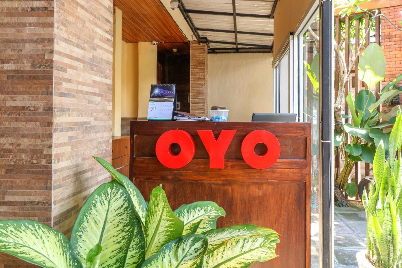Oyo2581凯图特微笑酒店 丹帕沙 外观 照片